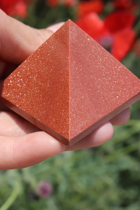 

109 grams of red sand quartz crystal crystal pyramid