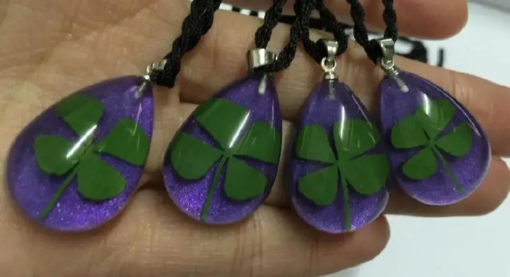 30 подвесок настоящий четырехлистный клевер прессованный фиолетовый капля