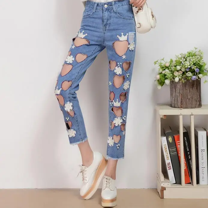 hole harme Jeans Women Loose Pants Embroidered Love hollow denim capris |