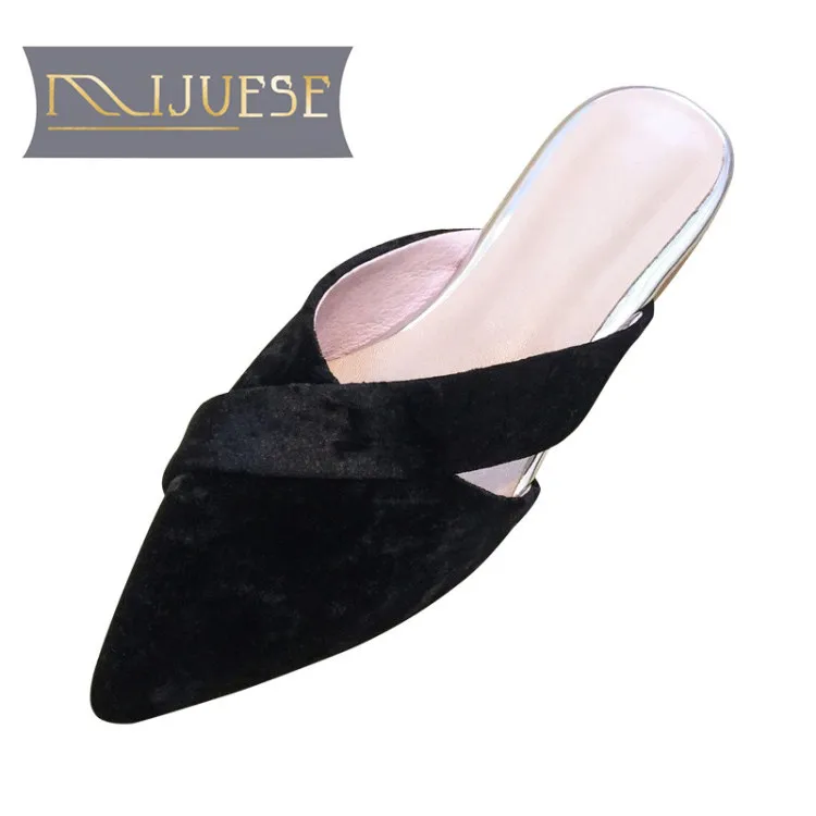 Женские бархатные шлепанцы MLJUESE синие пляжные сандалии с острым носком внутри из