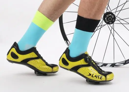 Новинка, носки для велоспорта, профессиональные, Calcetines Ciclismo Hombre, уличные, для езды на велосипеде, носки, брендовые, для бега, компрессионные, спортивные носки - Цвет: Синий