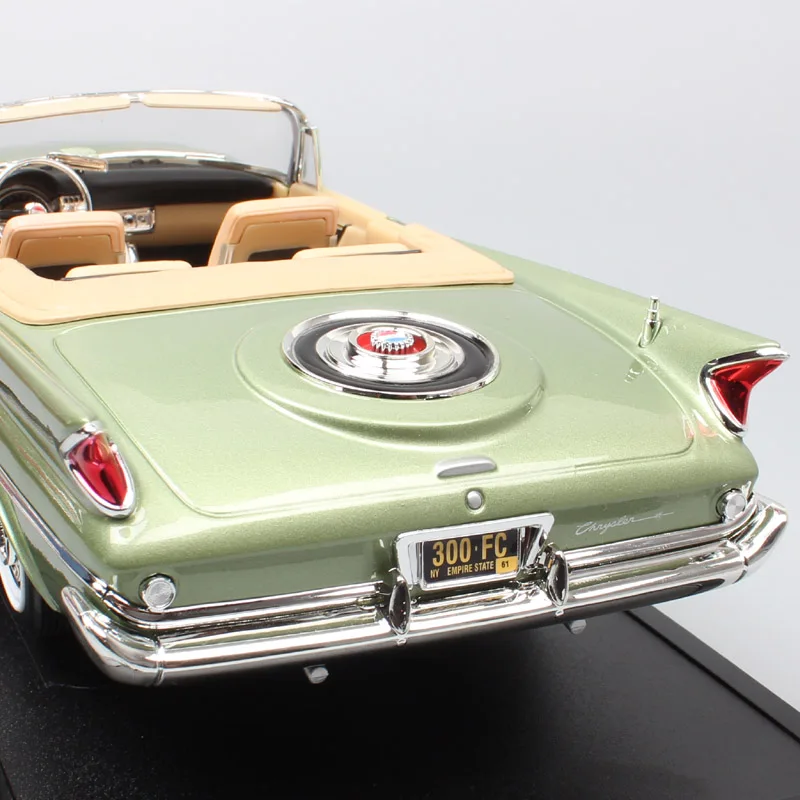 1:18, классика, Chrysler 300 F 1960, мускулы, большие машинки, серия букв, литые под давлением машины, модель, игрушки, миниатюры для мальчиков, коллектор
