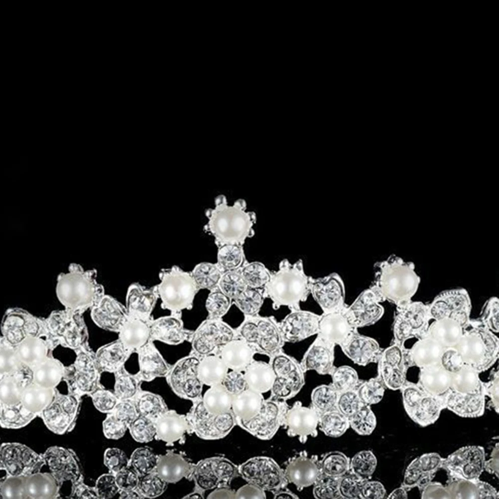 

Classic Women Wedding Jewelry Set Necklace Crystal Pendants Rhinestone Bridal Earrings Exquisite Crown Princess Elegant Fashion