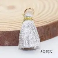 08 Light Gray Ipsequins 10 шт./лот 2 см мини шелковистые кисточки красочные маленькие кисточки для ювелирных изделий diy boho браслет ожерелье изготовление поставки - Цвет: 08 Light Gray