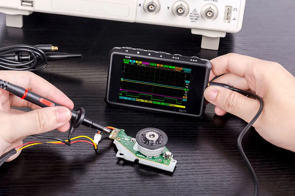 DSO203 DS 203 Профессиональный Портативный Mini Nano 4 канала ЖК-дисплей цифровой осциллограф запоминающий осциллограф 72MSa/s+ X1 X10 зонд