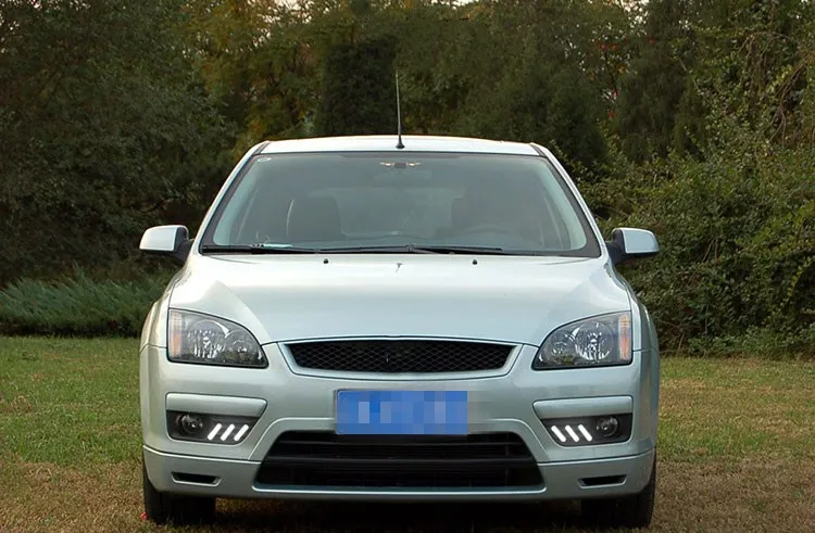 EOsuns led drl Дневной ходовой светильник+ галогенная противотуманная фара для Ford Focus 2005-2006 с движущимися желтыми поворотниками
