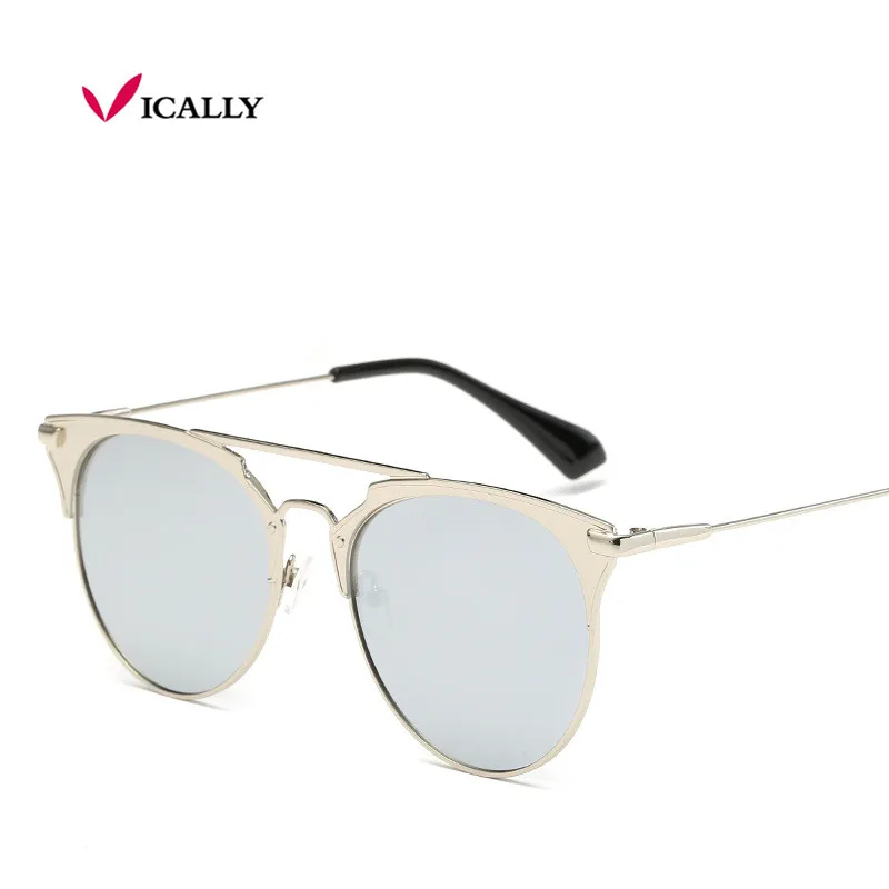 

Eyewear & Accessories