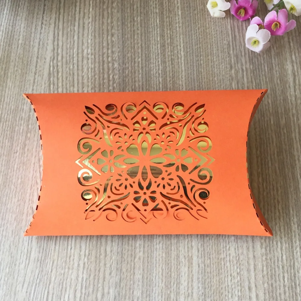 50 шт. жемчужная бумага с лазерной резкой подушка коробка для свадебной вечеринки