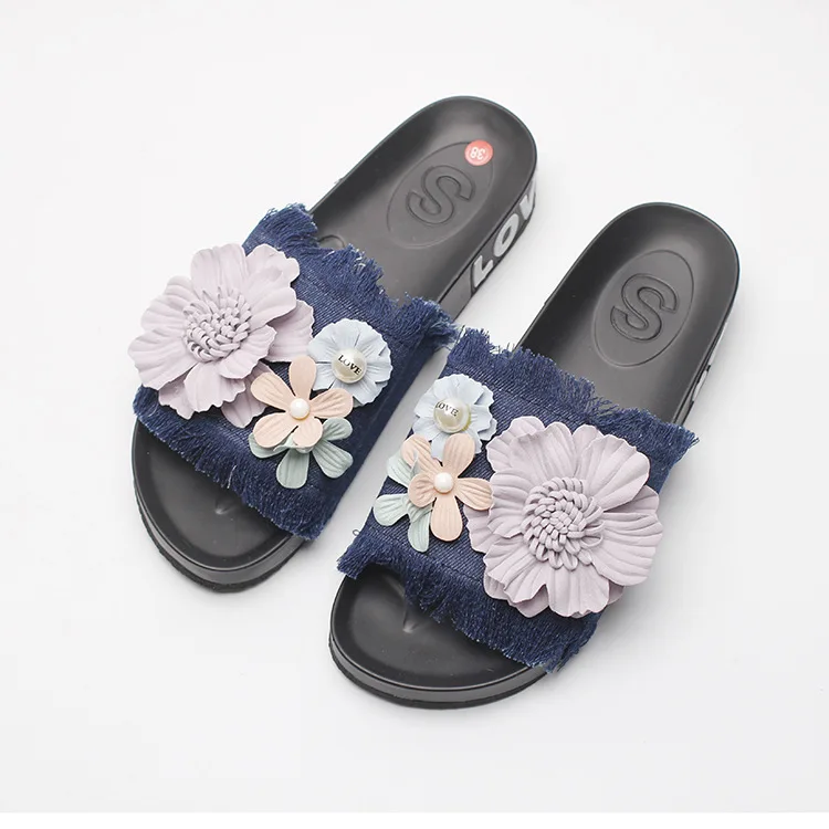 Женские джинсовые шлепанцы сандалии на платформе с цветочным принтом надписью