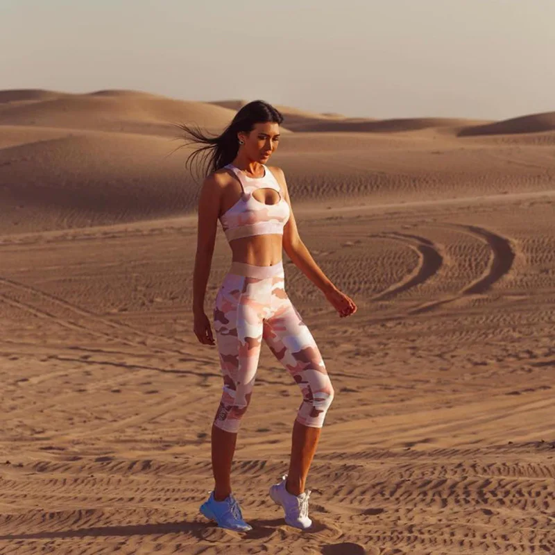 Женский спортивный костюм розовый камуфляжный с принтом | Женская одежда