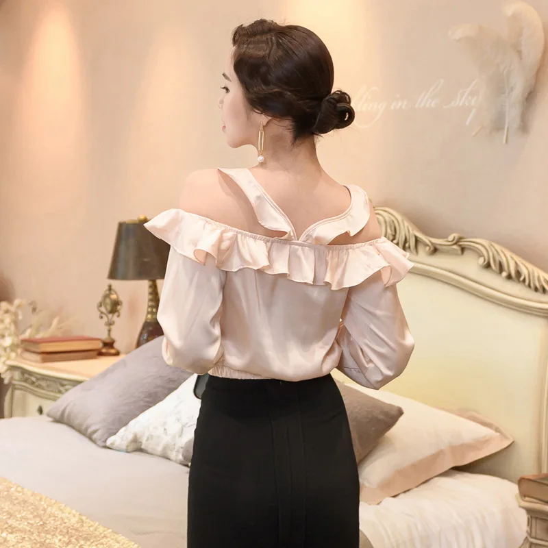 Женский комплект из 2 предметов короткий топ с лямкой на шее и черная юбка