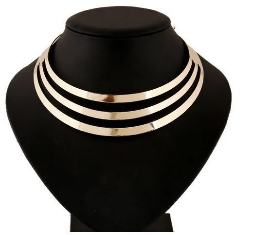 Новая Мода Сплава Крутящий Момент Neck Choker ожерелье Себе Ювелирные Изделия Полые