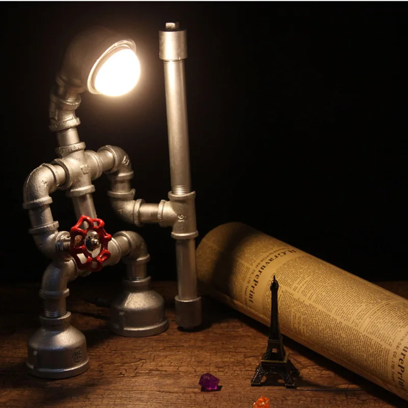 Кунг-фу Железный водопровод робот лампа для спальни Супермен прикроватная