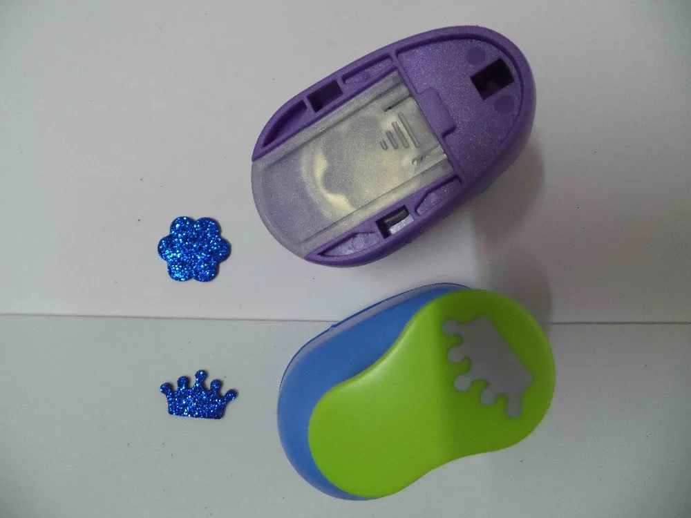 Набор дыроколов для рукоделия в форме цветка и короны 2 шт. (2 5 см) дырокол