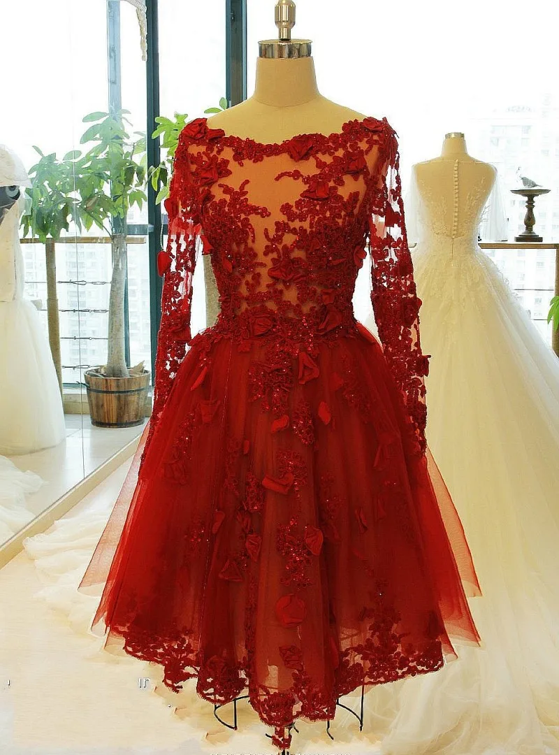 Женское платье для свадьбы красное кружевное с аппликацией и бусинами тяжелой