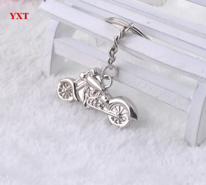 Модель миниатюрного мотоцикла Fashion Classic Personality 3D, кулер, из серебристого металла, подвеска для ключей на автомобиль, подарок.