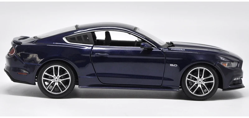 1:18 Ford Mustang GT версия модели в твердом переплете Высокая коллекция моделей автомобилей металлический автомобиль