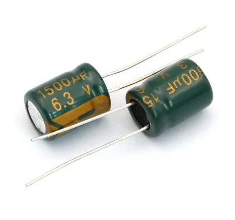 Алюминиевый электролитический конденсатор 1500uF 6 3 в 100 шт. 1500uF6.3V 10*13 мм |