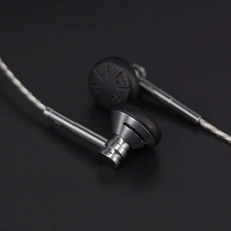 Moondrop Nameless 3.5mm Earbud HIFI Fever DJ Metal Earphone 13.5mm Dynamic Driver Headset Flat Earplugs |