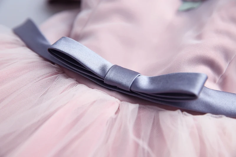 2017 Новый Дизайн для Ручной Платье Глубокий V-образным Вырезом Стэн и Тюль женские