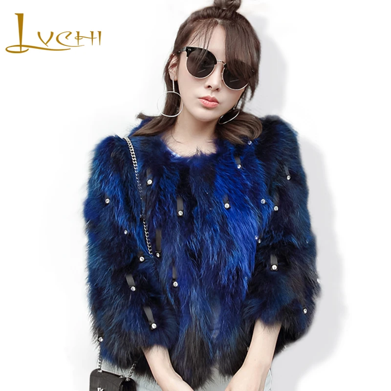 Женская меховая куртка LVCHI теплая из натурального меха енота с блестками для зимы