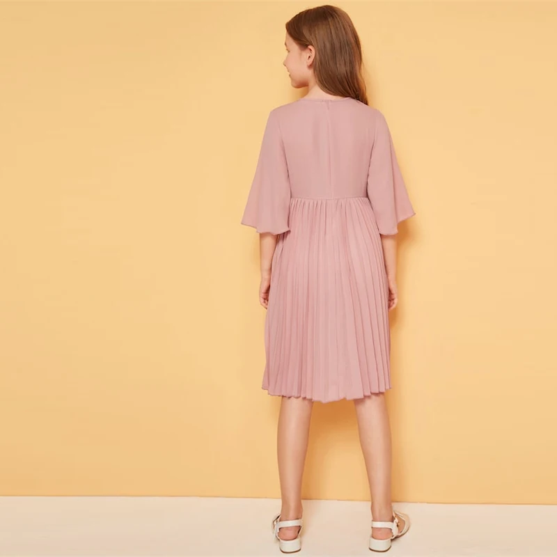 SHEIN/детское однотонное плиссированное платье с завязками спереди для девочек; милое детское платье; коллекция года; Летние Детские платья трапециевидной формы с рукавами-воланами до колена