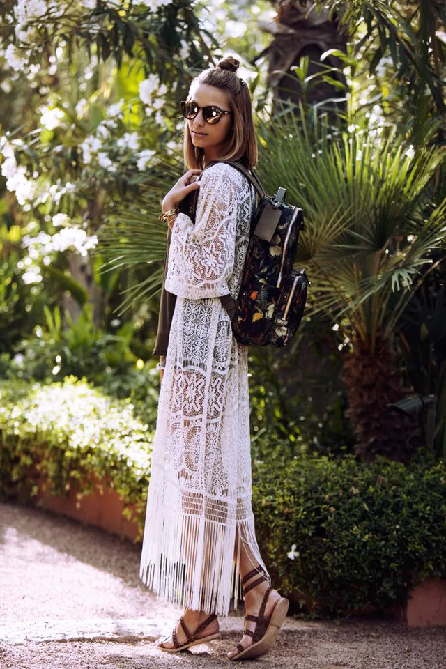 Ailunsnika 2018 Women Fashion Summer Holiday White Half Sleeve Hollow Out Crochet Tassel Cardigan Beachwear Lace MX530 | Женская одежда