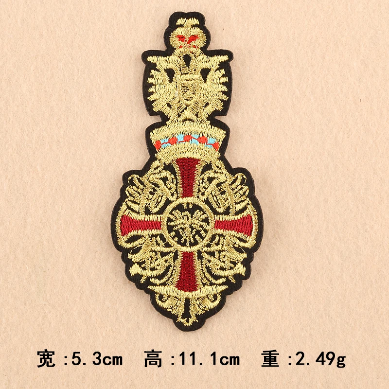 Красивая нашивка для одежды с вышивкой Crown Loyal | Дом и сад