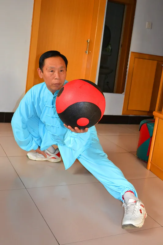 22 см 2 стандарта натуральный резиновый тай чи мяч медицинский Гравитационный