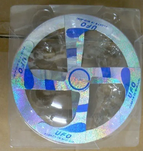 

Wholesale free shipping Magic suspended UFO air floating magic UFO toys