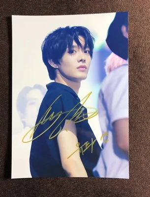 2 Ручной подписанный NCT 127 NCT127 Nakamoto Yuta фото с автографом 5*7 коллекция 13 версий 69EA - Цвет: 2
