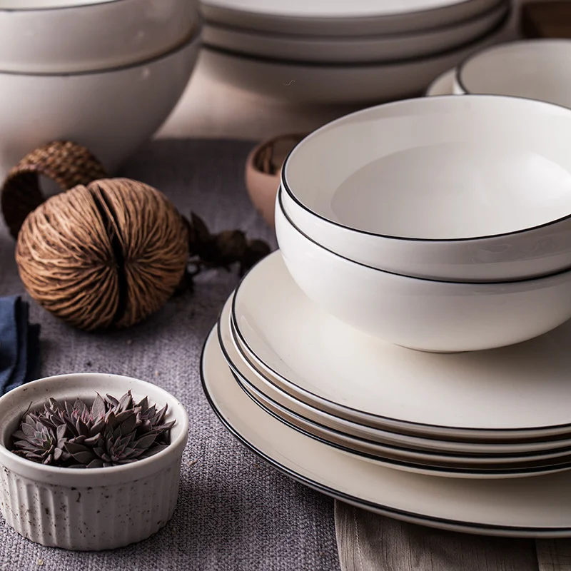 Креативная маленькая керамическая тарелка ручной росписи в европейском стиле