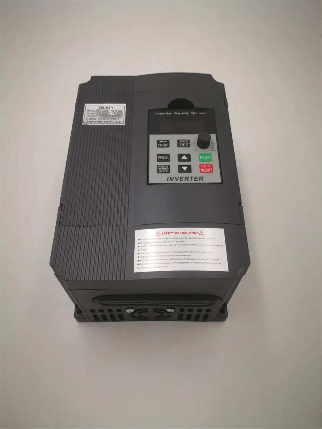 VFD инвертор 1.5KW/2.2KW/4KW/5.5KW преобразователь частоты AT1 3 P-220 V выход ЧПУ шпиндель управления скоростью двигателя VFD конвертер
