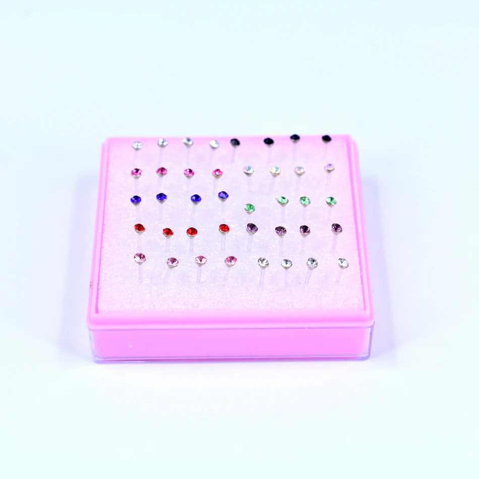 Бесплатная доставка заводские дешевые 2,5 мм сверкающие AARhinestones пластиковые штатные серьги-гвоздики из смолы с кристаллом 20 пар/коробка на.
