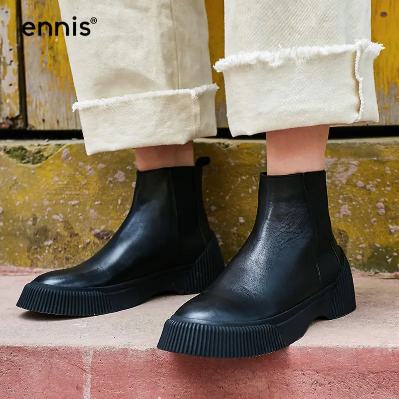ENNIS/ сапоги из натуральной коровьей кожи; женские ботильоны на платформе; женская обувь на плоской подошве; модные сапоги осень-зима; цвет коричневый, черный; A8174