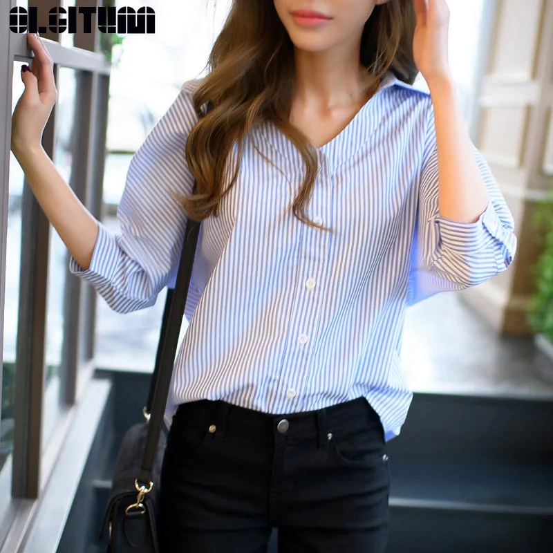 Женская блузка в полоску с V-образным вырезом и рукавами | одежда