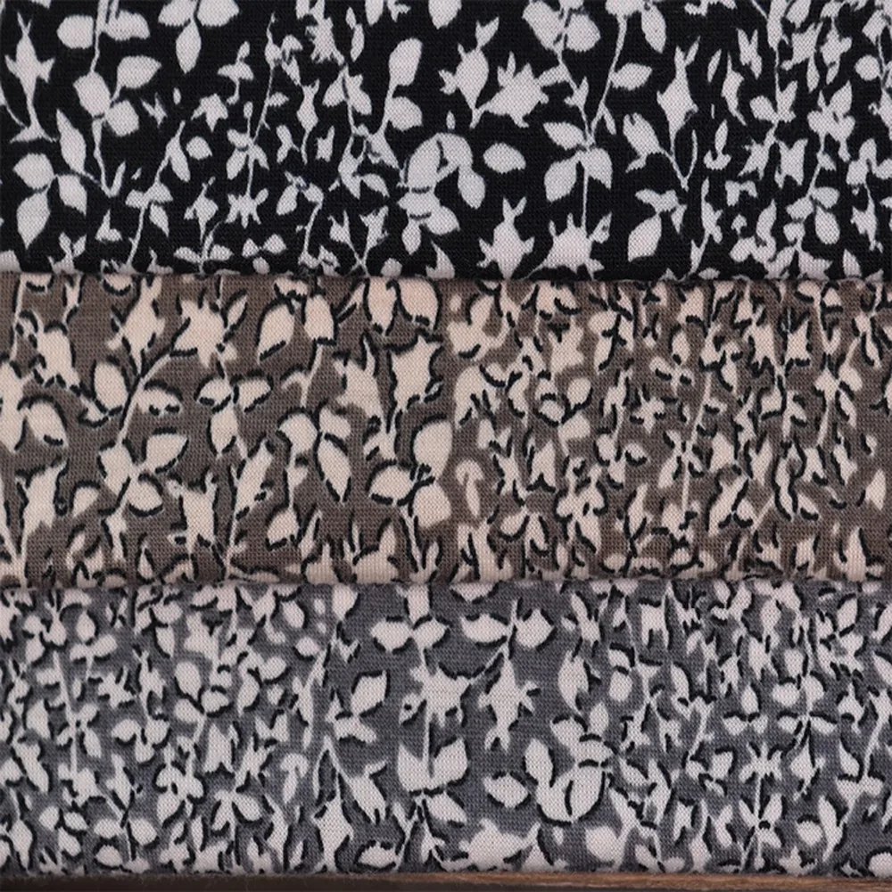 Трикотажная ткань с принтом в виде листьев для шитья своими руками брюки платье