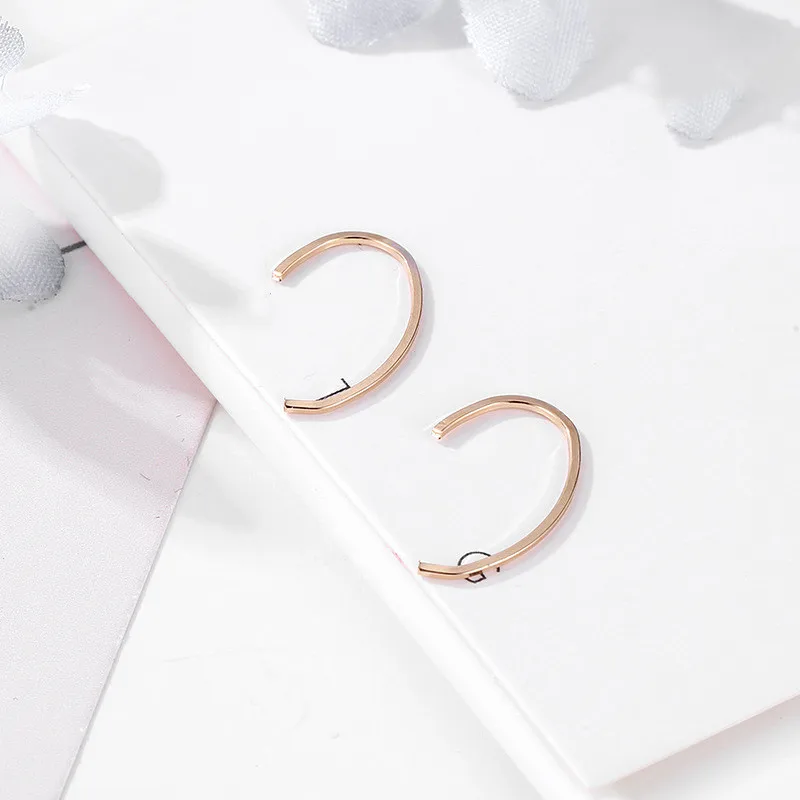 Бесплатная доставка минималистичные серьги крючки в форме буквы C Подарочные