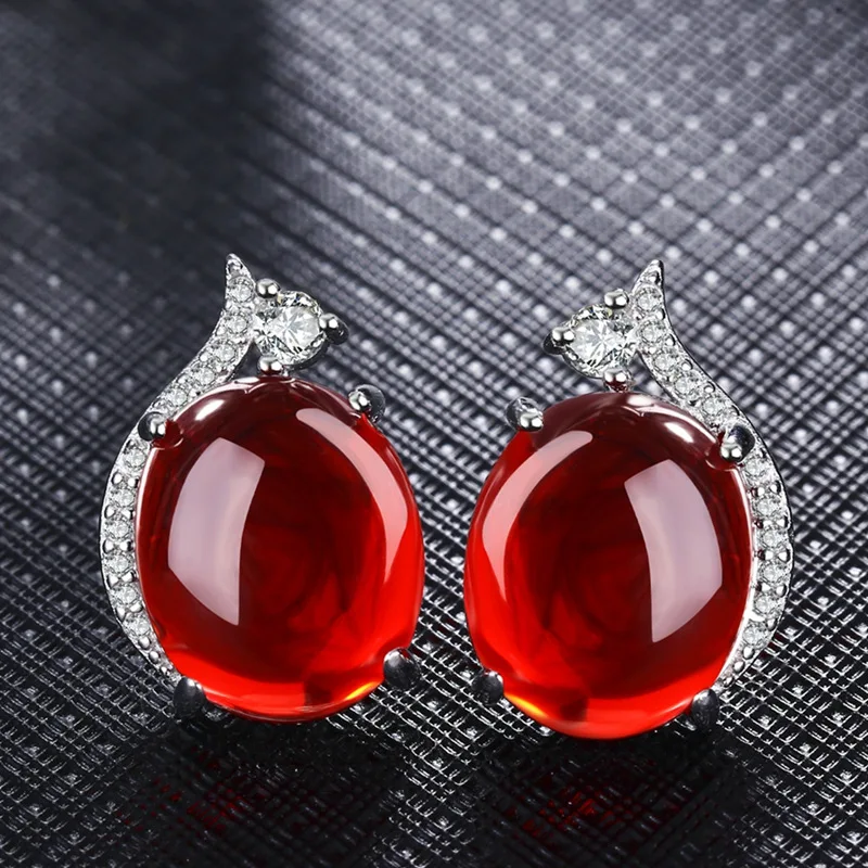 Серьги-гвоздики женские из серебра 925 пробы с гранатом красным и зеленым