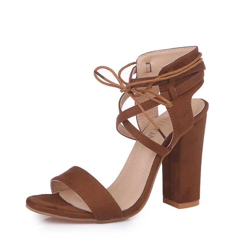 HEE GRAND/сандалии-гладиаторы из флока с перекрестной шнуровкой пикантные Летние