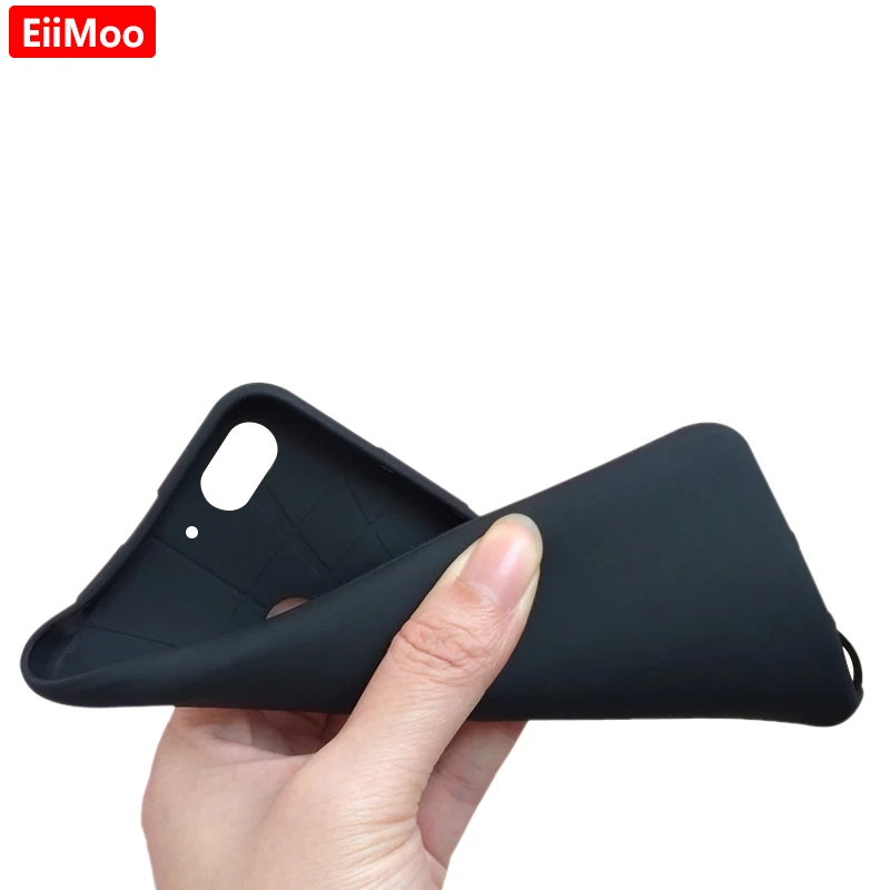 Женский чехол для Nubia V18 с милым рисунком силиконовый мягкий ZTE черный матовый