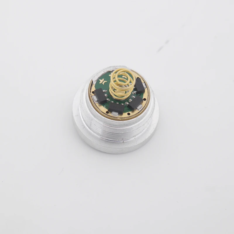 Светодиодный фонарь CREE 1 шт. 1800LM AMC7135x10 2/3/4/5 режимов V5 с памятью для охоты C8