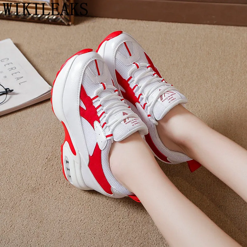 Женские кроссовки из сетчатого материала белые на танкетке в стиле Харадзюку