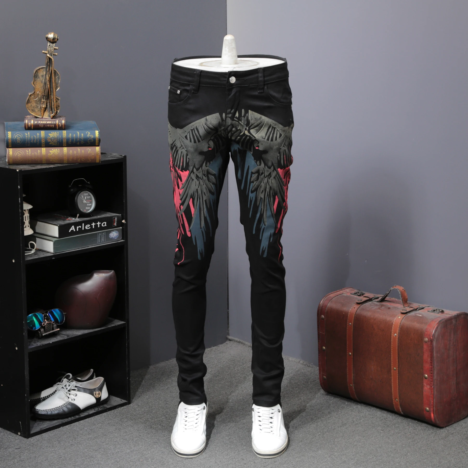 Модные мужские джинсы Slim Fit 2020 весенние с цветочным принтом облегающие