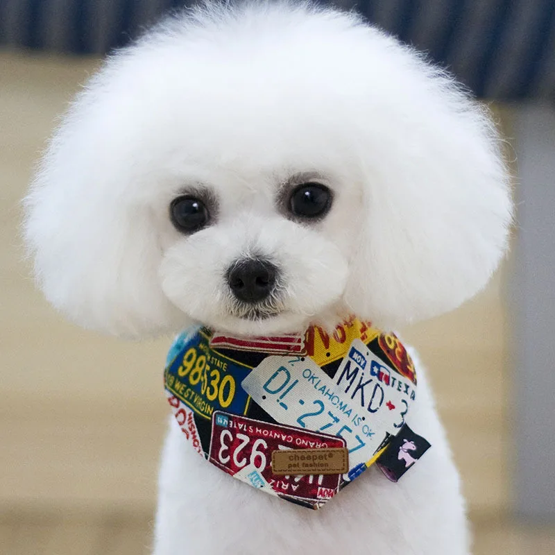 

Полотенце для питомца, милый треугольный бандаж, Повседневный Собачий шарф, плюшевый нагрудник для щенка, товары для питомцев