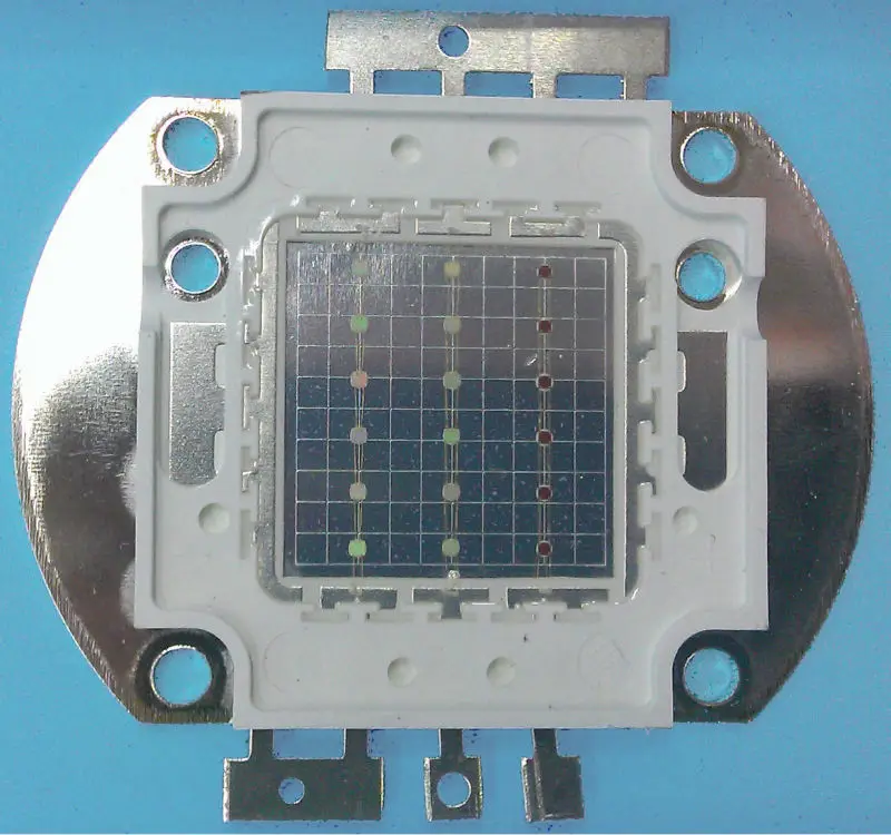 Бесплатная доставка Новый 20 Вт RGB чип высокой мощности Светодиодный свет лампа