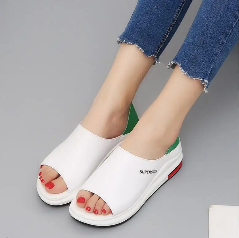 Весна лето 2019 женские сандалии на платформе с открытым носком кожаные пляжные