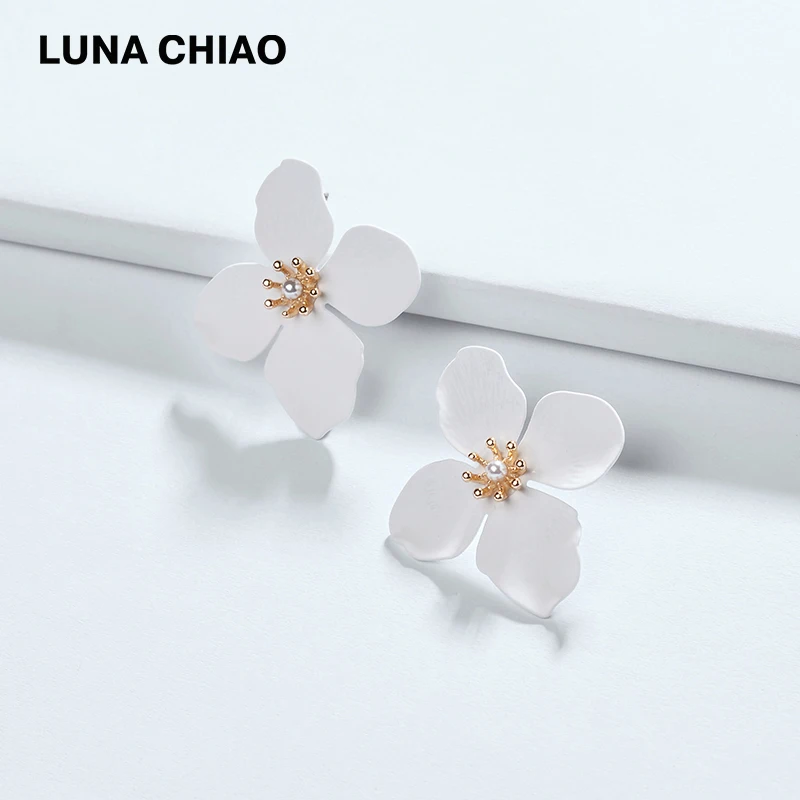 Женские матовые серьги гвоздики с цветком LUNA CHIAO модные ювелирные аксессуары