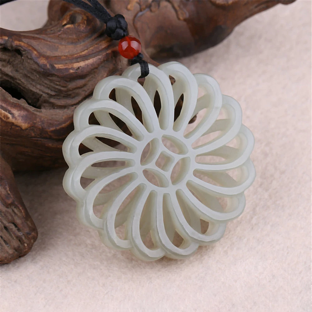 Dropship New Natural Hetian Jadeite Hand-carved Transfer Luck Flower Hollow-out Pendant Fashion Women's Sweaters Chain Necklace |