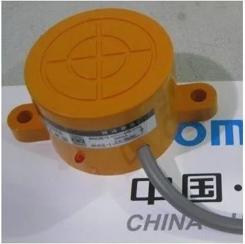 

Near Switch Inductance Type SD-3020C Diameter 48*32MM Direct Three Line PNP Normally Open